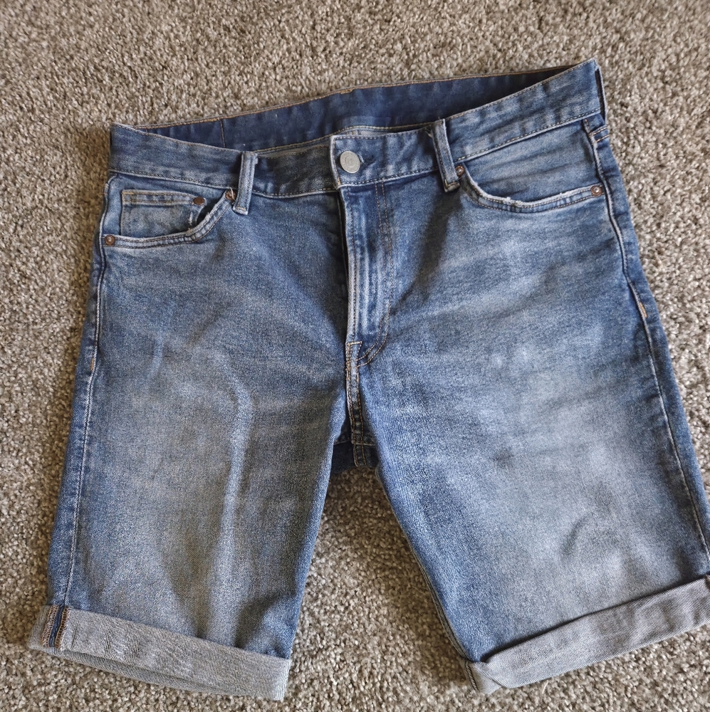 H&M Slim Blue Jean Shorts for Men 32